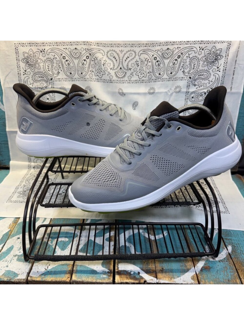 FOOTJOY FJ Flex Grey Spikeless Mesh Golf Shoes Mens Size 9M Style 56142